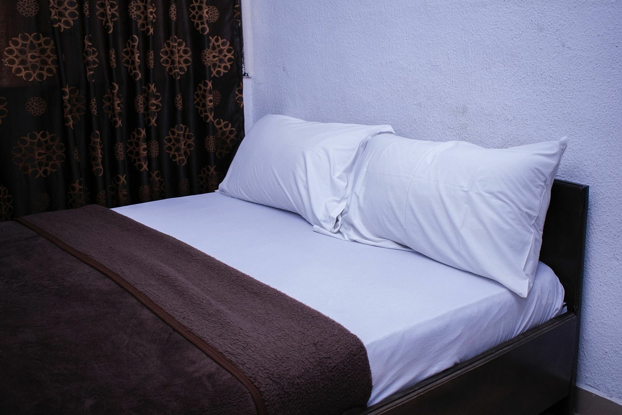 לגוס Day By Day Hotel מראה חיצוני תמונה